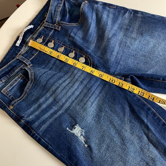 Celebrity Pink 5- Button Fly Factory Distressed Skinny Jeans- size 30 - Picture 10 of 11